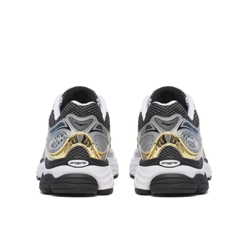 SAUCONY PROGRID OMNI 9