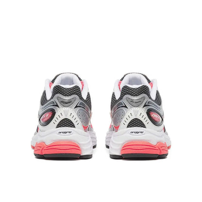 Saucony ProGrid Omni 9