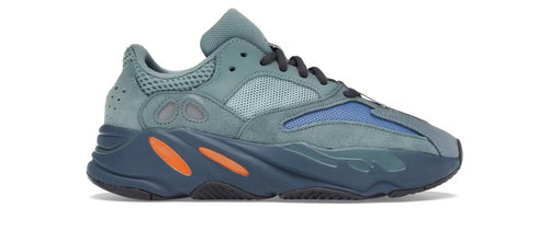 adidas Yeezy Boost 700 bleu ciel